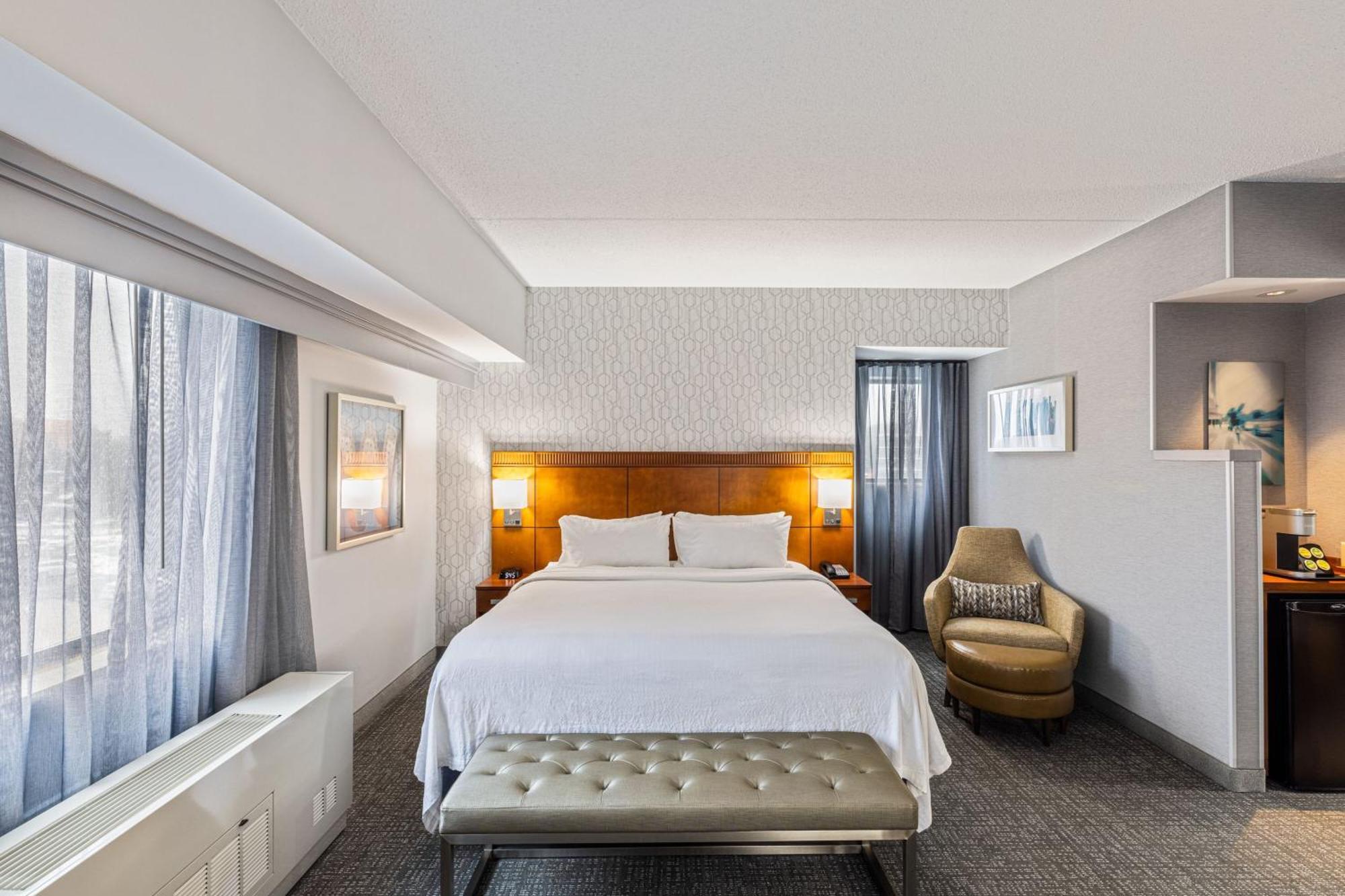 Hotel Courtyard By Marriott Boston Waltham Exterior foto