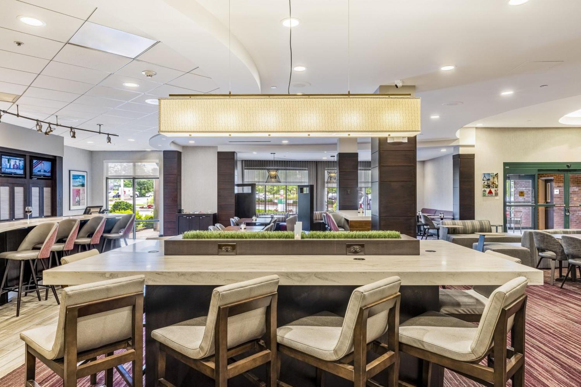 Hotel Courtyard By Marriott Boston Waltham Exterior foto