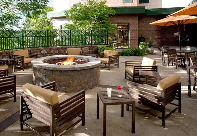 Hotel Courtyard By Marriott Boston Waltham Exterior foto