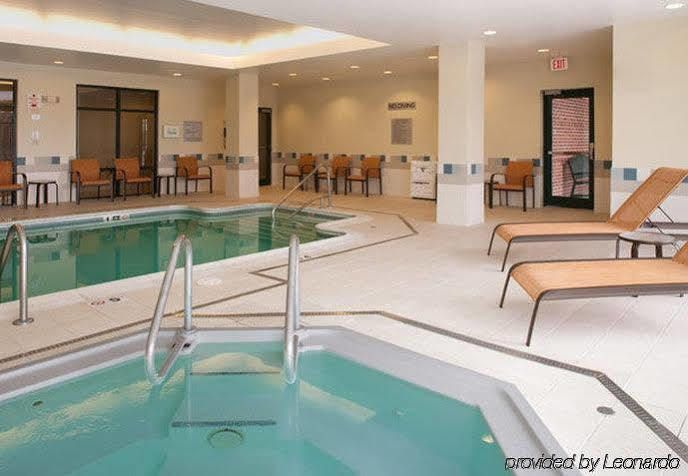 Hotel Courtyard By Marriott Boston Waltham Exterior foto